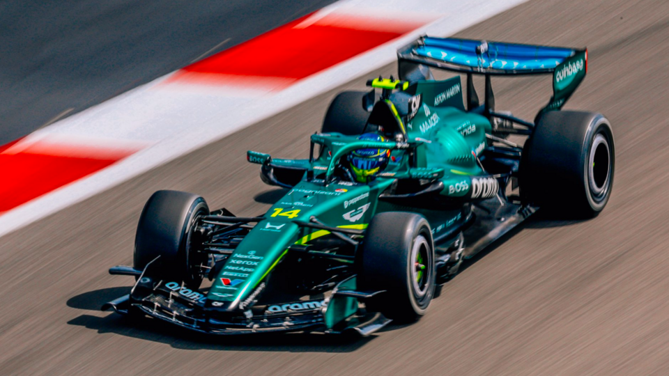 Фернандо Алонсо: Мы отстаем от соперников на месяц