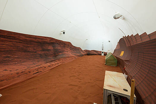 Добровольцы NASA год проведут в изоляции для симуляции жизни на Марсе