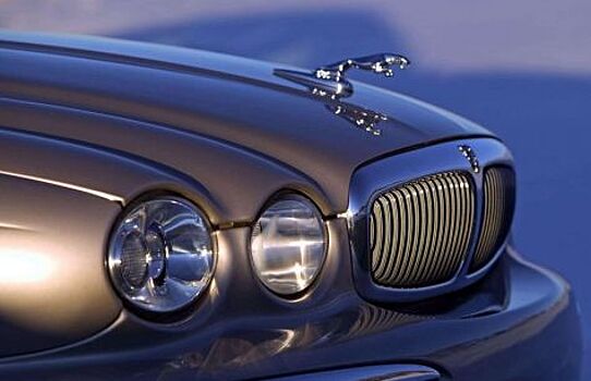 Jaguar к 2027 году может полностью переключиться на выпуск электромобилей