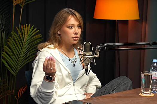 Популярная блогерша вернулась из Европы и захотела поцеловать русскую землю