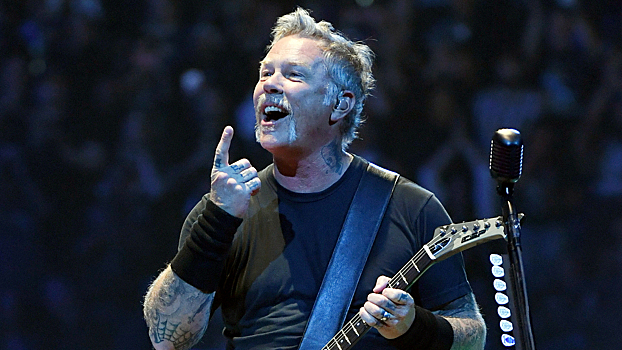 Одноименный альбом Metallica провел 750 недель в американском чарте