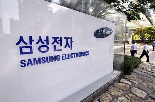 Samsung из-за падения рубля может перевести поставки в Россию на бартерную схему