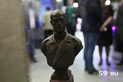 «В шинели, без эполет и погон». В Перми появится памятник Михаилу Романову. Каким он будет?