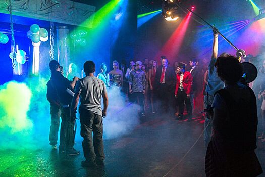 Яркие волосы и накладные ресницы: кого ищут для съемок фильма в Костроме