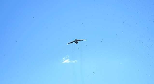 Российские военные самолеты пролетели над Вологдой