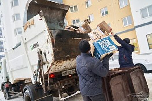 В Екатеринбурге горожане выбрасывают около 3,8 млн кубометров мусора в год