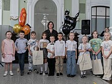 В банке "Аверс" прошел "День первоклассника"
