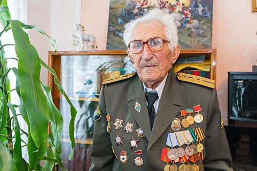 От Калинина до Калининграда. Фронтовые истории ветерана Канаматова