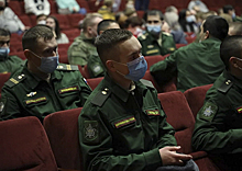 Более 1500 военнослужащих Абаканского гарнизона посмотрели фильм «Небо», посвященный летчику-герою Олегу Пешкову