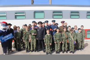 Полицейские из Самарской области совместно с представителями Общественного совета при территориальном органе внутренних дел организовали для воспитанников подшефного детского дома…