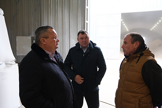 Дороги Югры будет обслуживать новая спецтехника