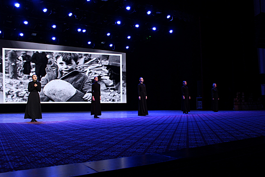 Российские военнослужащие стали почётными гостями концерта  в Кыргызской национальной филармонии имени Токтогула Сатылганова  в Бишкеке