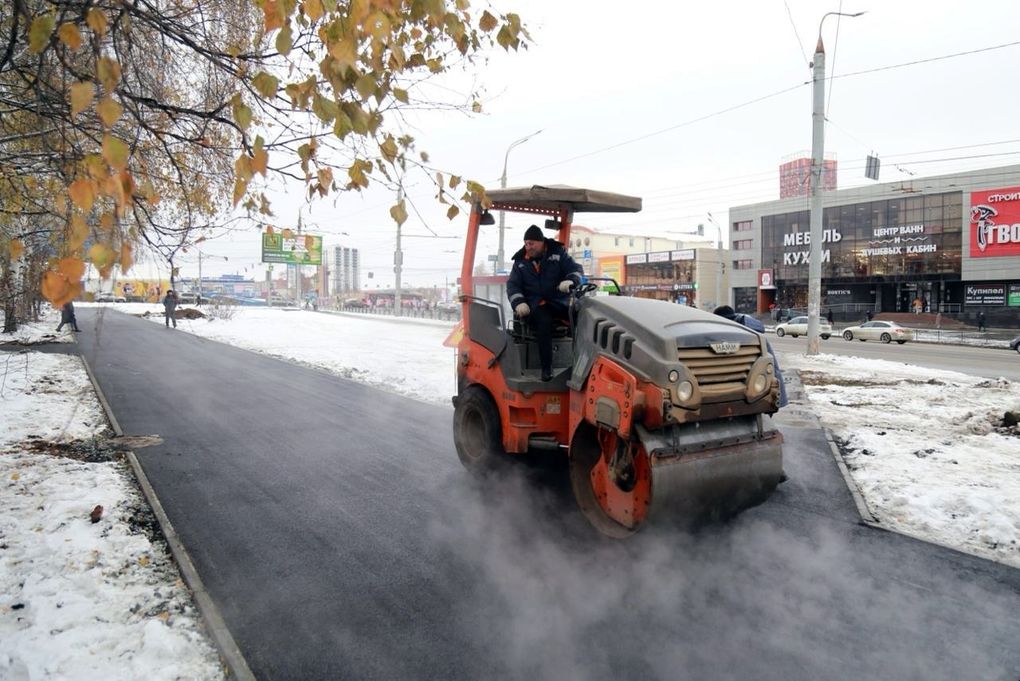 До 30 ноября в Ижевске должны отремонтировать тротуары на Удмуртской и 10 лет Октября