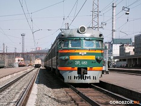 Радий Хабиров поздравил железнодорожников с профессиональным праздником