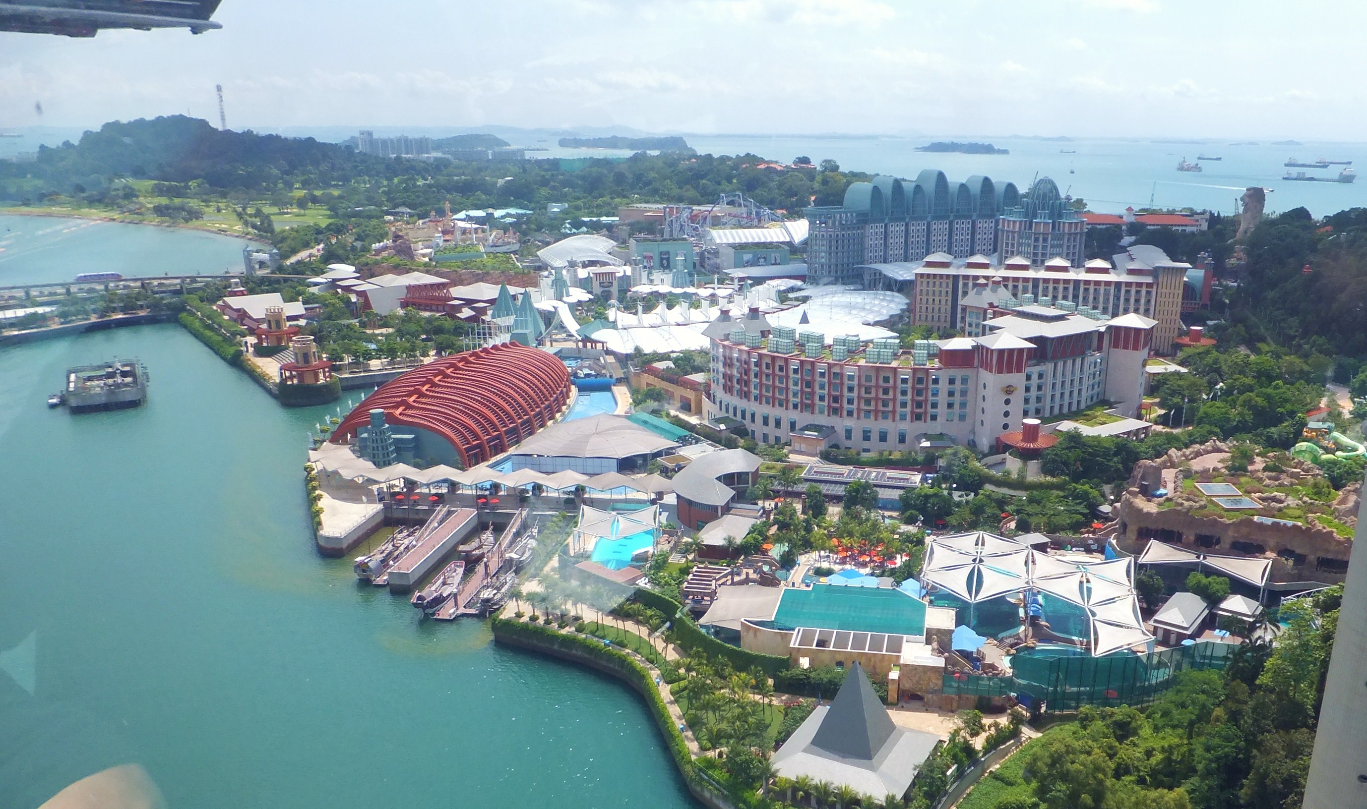 Канатная дорога на остров Сентоза, Сингапур, Азия