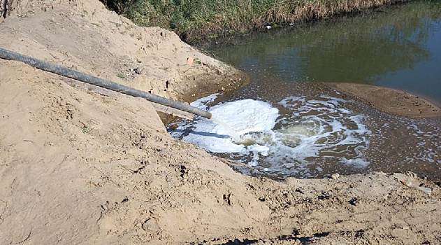 В администрации Свободного ответили на жалобу о сливе нечистот в озеро