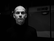 «На небесах звучит отличная музыка»: как в сети переживают уход из жизни фронтмена Shortparis Николая Комягина