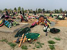 Вандалы разгромили могилы ветеранов и почетных жителей Южно-Сахалинска