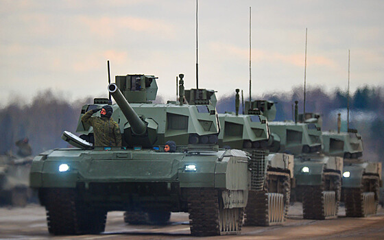 В Румынию прибыли два конвоя с французской бронетехникой