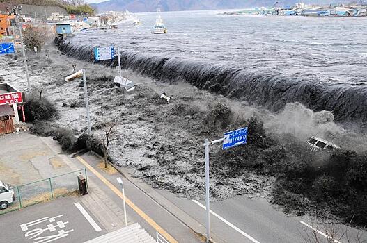 США угрожают разрушительные землетрясение и цунами