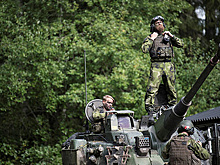 Иностранцы проникли на военную базу в Швеции и попались