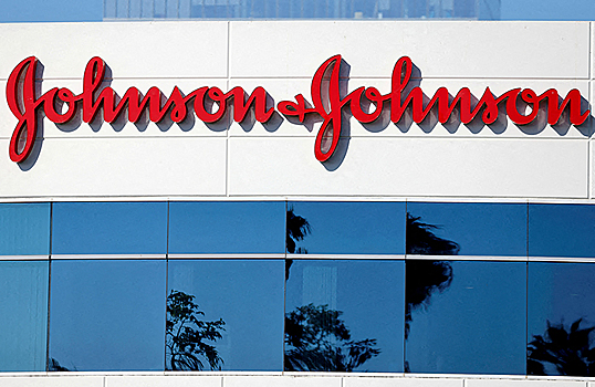 Компания Johnson & Johnson продолжит поставлять в Россию контактные линзы Acuvue