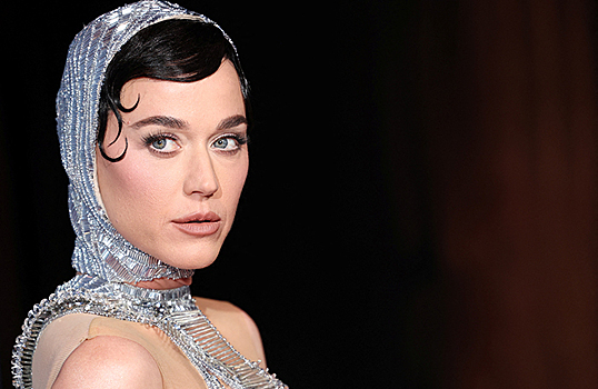 Дизайнер Кэти Перри судится с певицей Кэти Перри