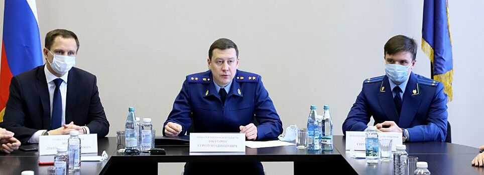 Прокурор Московской области Забатурин провел в Красногорске личный прием жителей