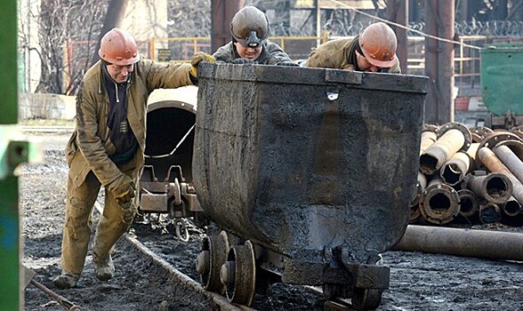 Белоруссия перепродает Украине российский уголь