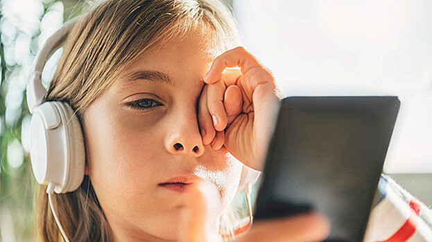 Что означают синяки под глазами у детей