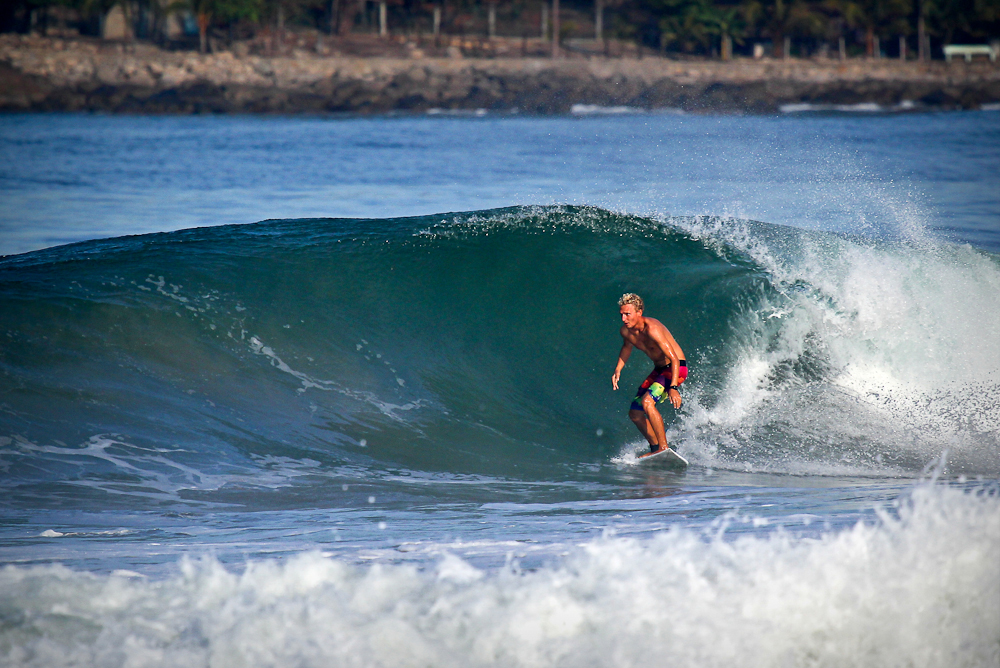 Школа Серфинга Surf Holidays, Puerto Escondido, Мексика, Северная Америка и Карибы