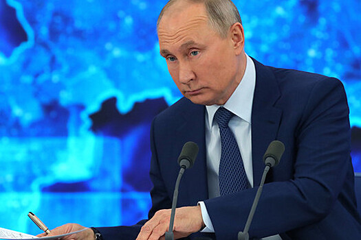 Путин назвал условие возобновления индексации работающим пенсионерам