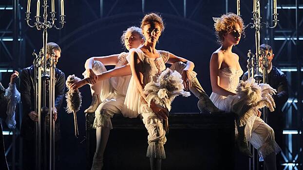 «Снова тройка, семерка, туз...»: в Театре Моссовета показали «Пиковую даму»