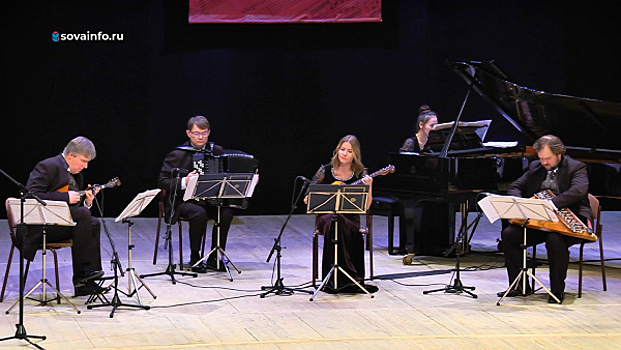 На сцене Самарской филармонии состоялась премьера композиции "Живая искра"