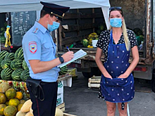 Полицейские проверили саратовские рынки. У 34 предпринимателей не оказалось разрешения на торговлю