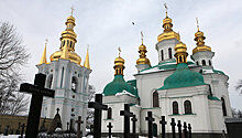 В чужой монастырь – украинские ультра приговорили святыню к поруганию