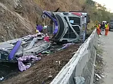 В Таиланде перевернулся экскурсионный автобус