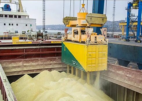Груз кукурузы с Украины прибыл в Турцию