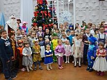 Юным жителям 17-го округа подарили встречу со сказкой