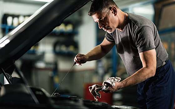 Неверные привычки в обслуживании автомобиля, распространенные даже среди опытных водителей