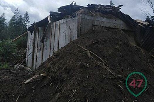 Под Петербургом снесли дом с подземной тюрьмой