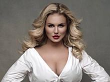 37-летняя Анна Семенович решилась на липосакцию
