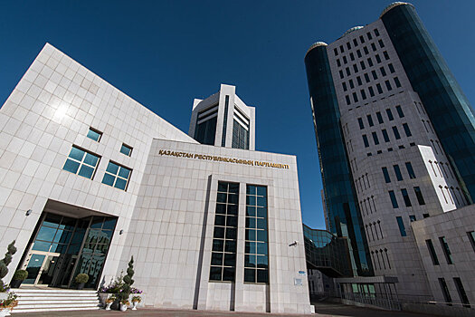 Казахстан и Таджикистан выделят друг другу землю для посольств