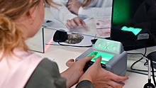 Эксперт оценил идею продавать россиянам сим-карты по биометрии