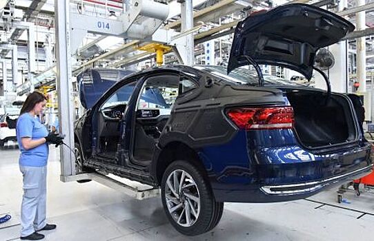 Volkswagen Virtus начинает жизнь на конвейере