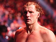 Александр Волков, следующий бой в UFC, соперник Александра Волкова, Жаилтон Алмейда, рейтинг тяжёлого веса UFC