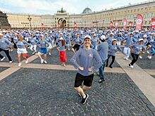 «Авторадио» устроило в Петербурге танцевальный праздник в честь Дня ВМФ