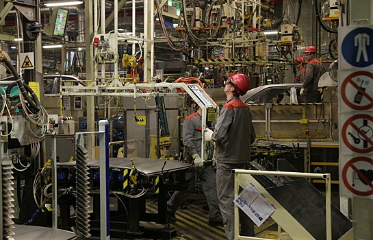 Toyota начнет сборку кроссовера RAV4 в Петербурге