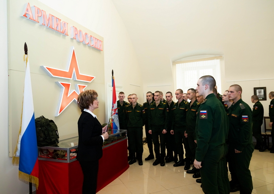 В Центральном Доме Российской Армии открылась выставка «Герои Z. O. V.»