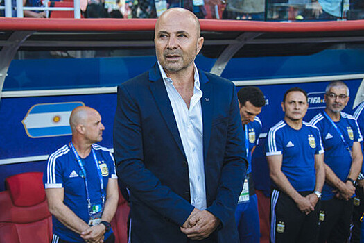 Экс-тренер сборной Аргентины раскритиковал трансферный рынок, сравнив игроков с помидорами